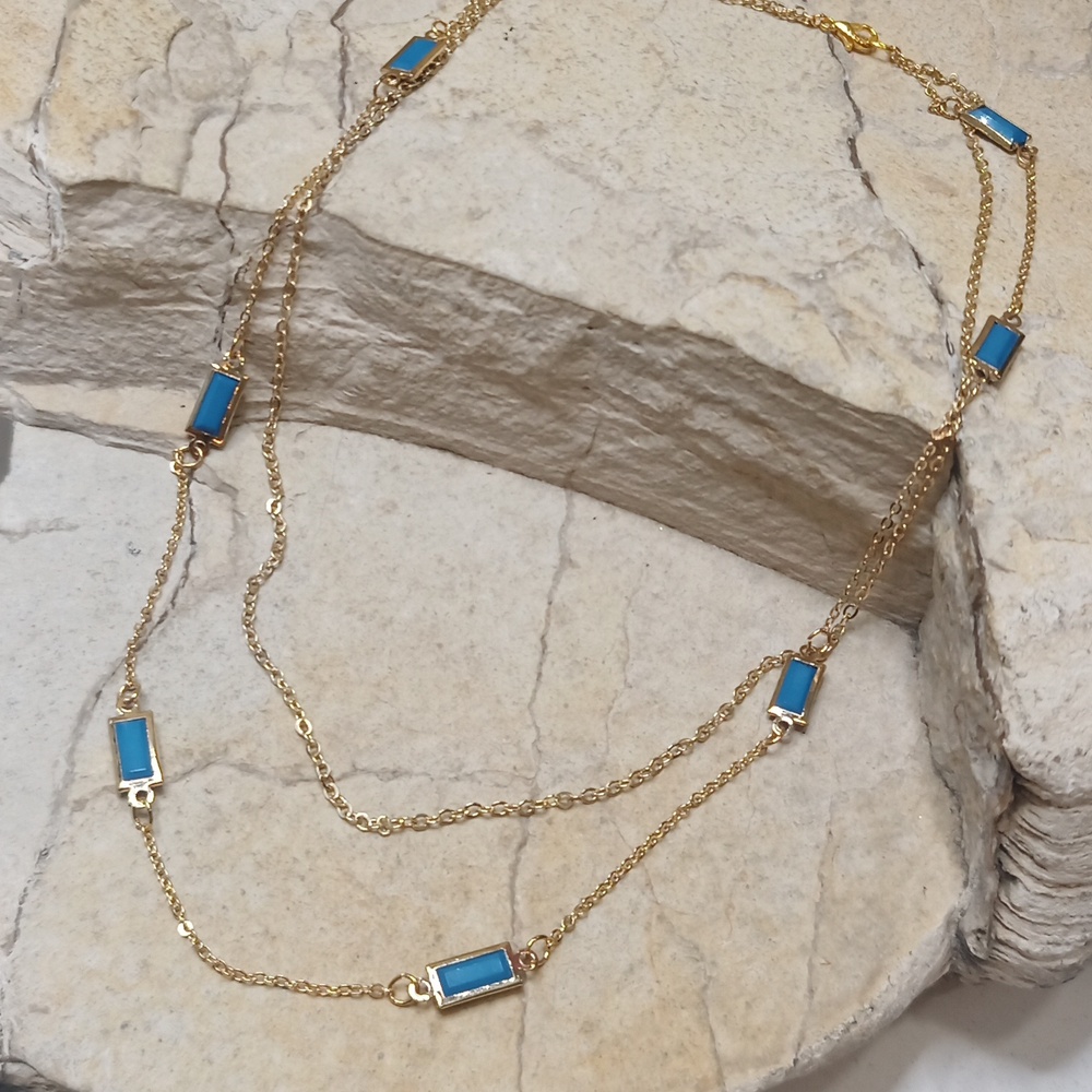 Elegant Gold and Blue Necklace